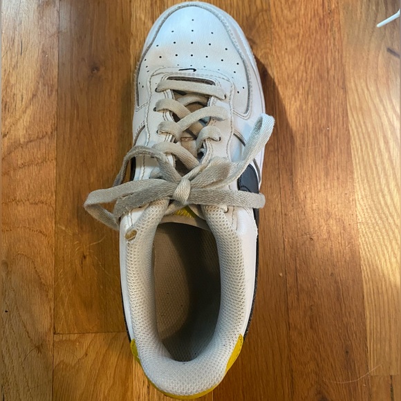Have a Nike Day Air forces (US 6Y) - Picture 2 of 12